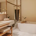 Me By Melia Malaga