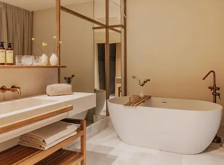 Hotel Me By Meliá